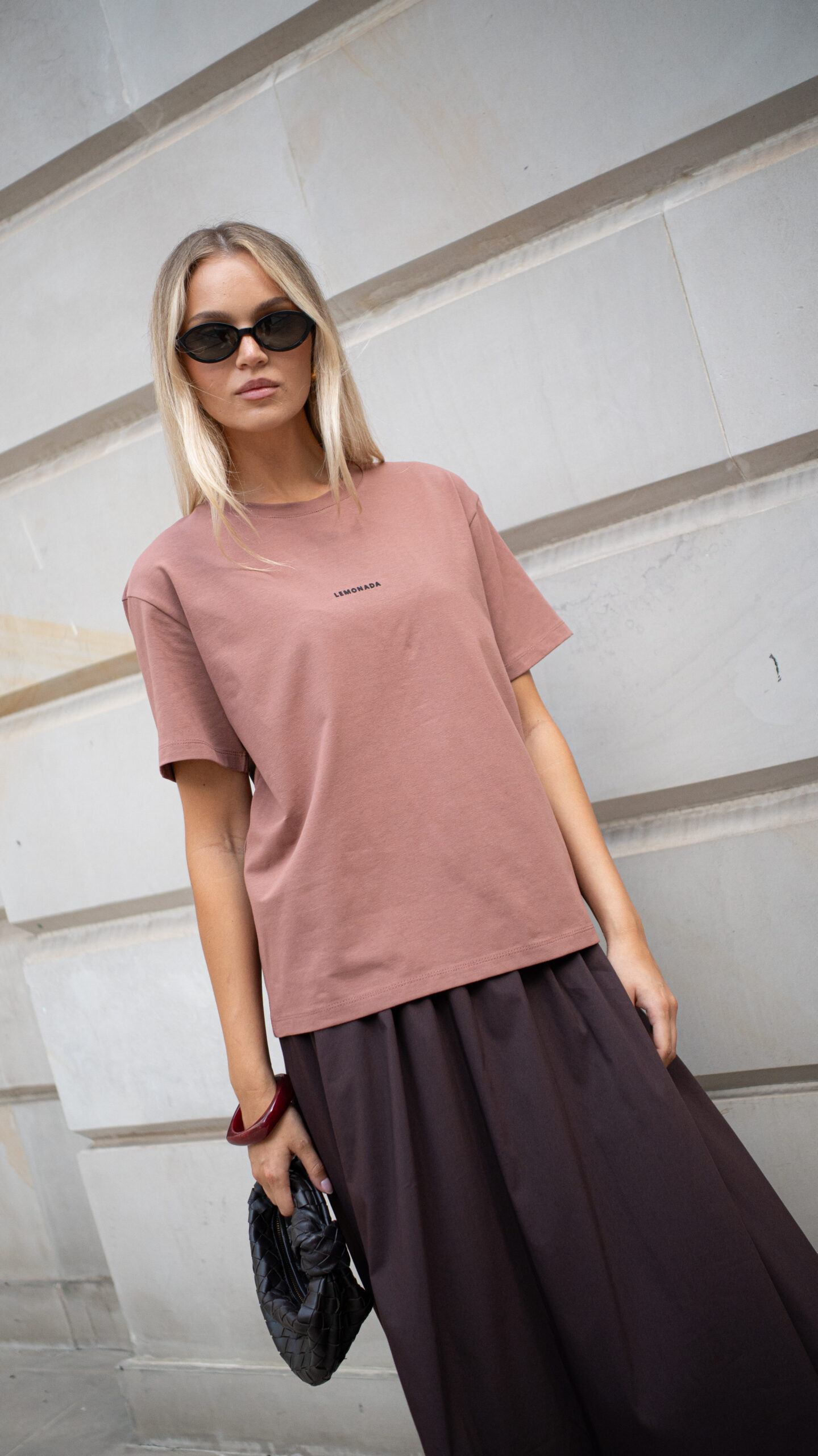LEMONADA T-Shirt wytłaczany napis łososiowa